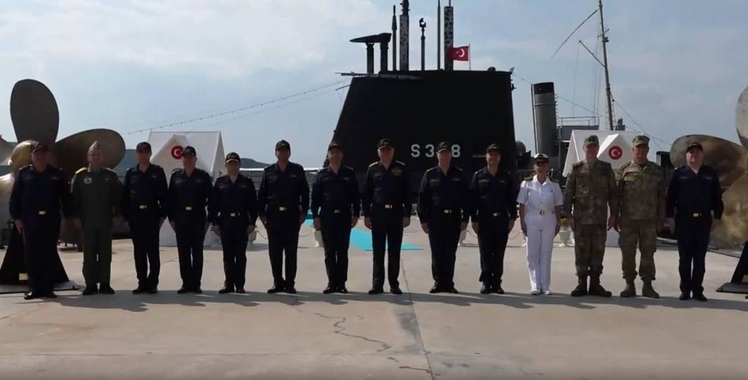 Genelkurmay Başkanı Gürak, deniz kuvvetleri unsurlarını denetledi - Resim: 16